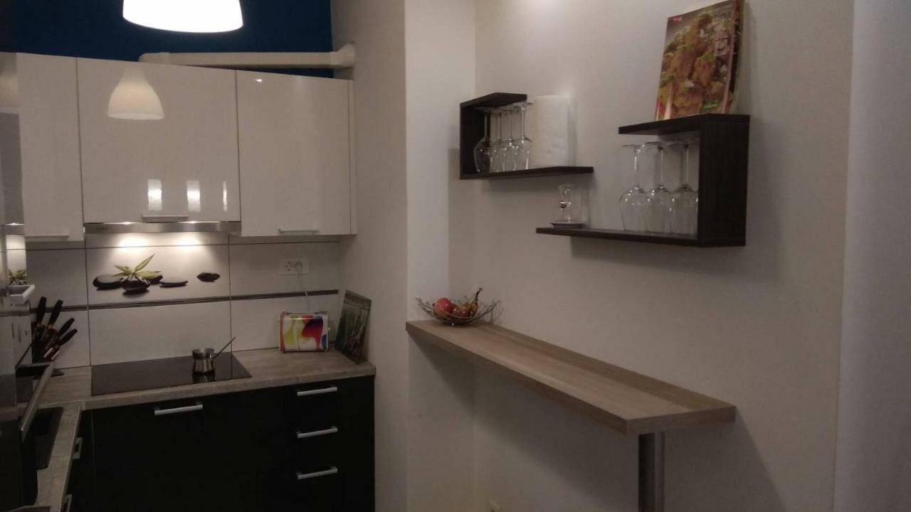 Apartman Katnic By The Beach Цриквениця Екстер'єр фото